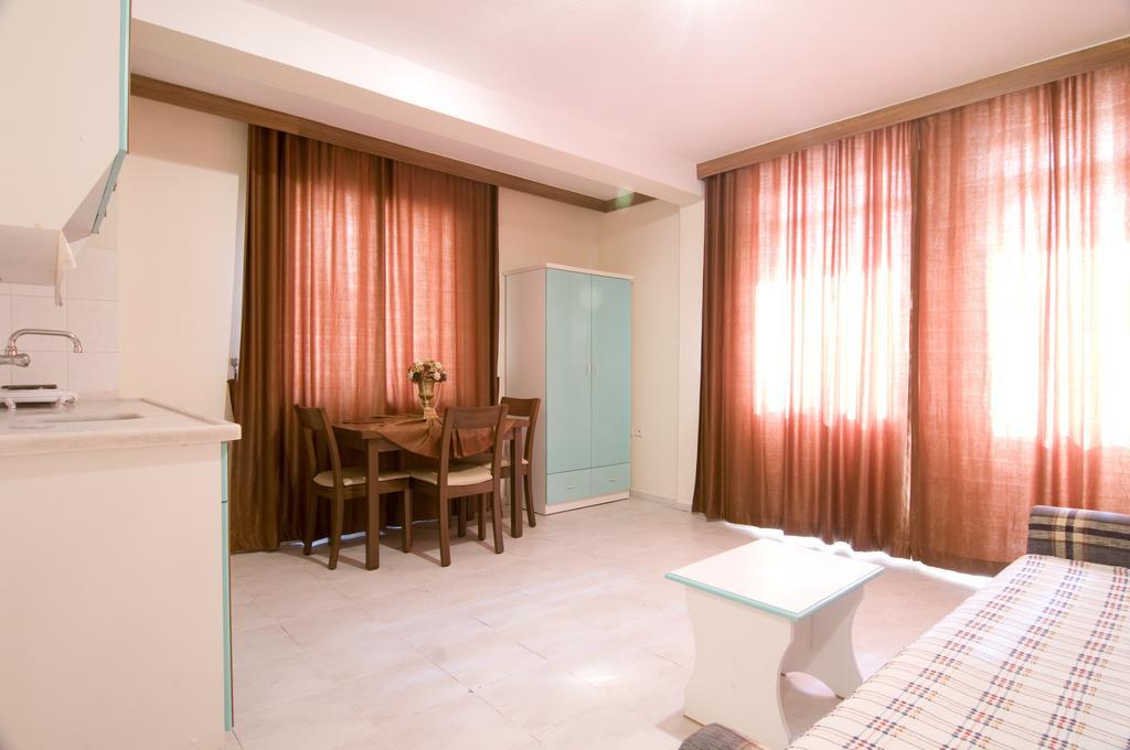 Altinbas Apart Hotel Kusadası Pokój zdjęcie